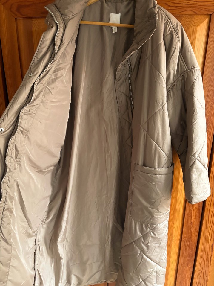 H&M KAPİTONE MAKSİ MONT - Görsel 5