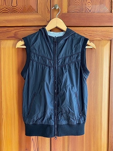 STRADIVARIUS KAPÜŞONLU YELEK - Görsel 2