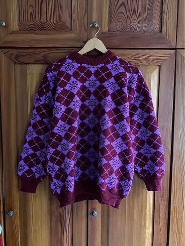 OVERSIZE VINTAGE DESENLİ KAZAK