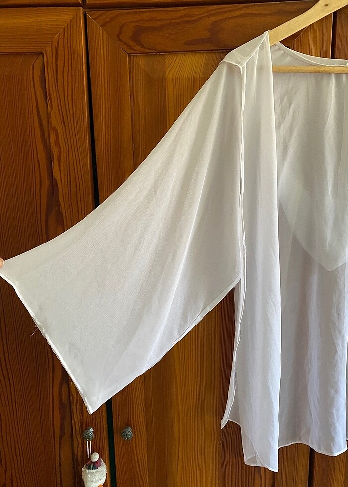 KAPÜŞONLU ŞİFON PLAJ KIYAFETİ - Görsel 3