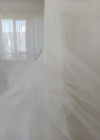 Tek Omuzlu Beyaz A Kesim davet elbisesi - Görsel 7