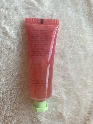 Pixy Pixi rose caviar essense
