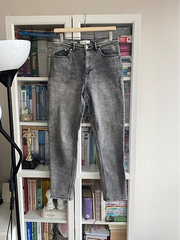 Mango mom jean