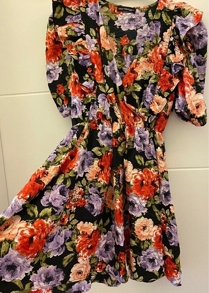 Quzu Çiçekli Elbise - Görsel 2