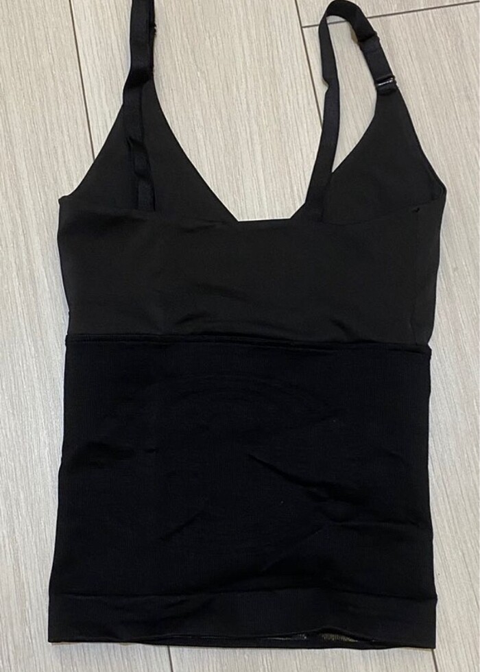 Yamuna Korse - Görsel 2