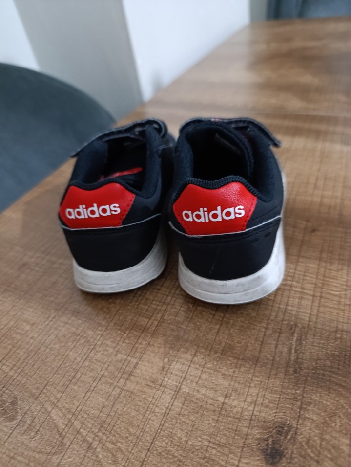 Erkek Çocuk Siyah Cırtlı Spor Ayakkabı orjinal adidas - Görsel 2