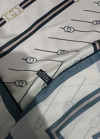 Gucci şal  - Görsel 3