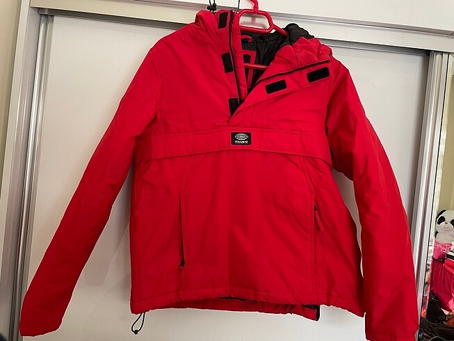 Pull&Bear kanguru mont