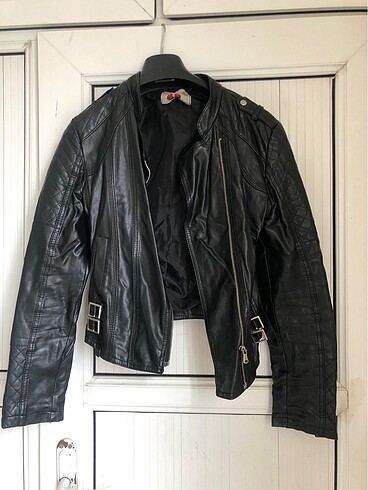 Zara Siyah Deri ceket