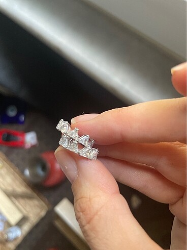  Beden Swarovski matrix küpe