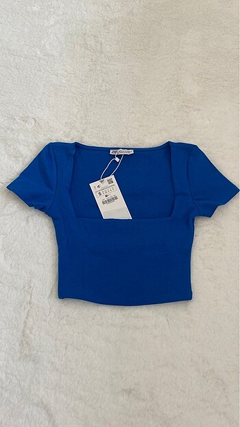 Zara Kare Yaka Crop