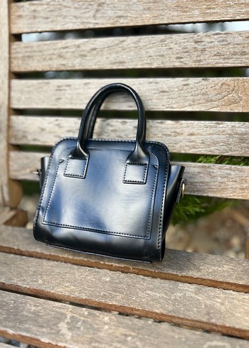 Klasik Siyah Kadın Deri Çanta - Görsel 2