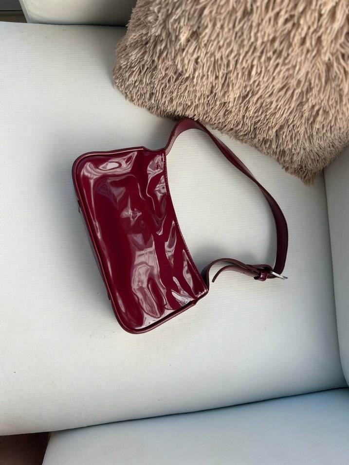 Bordo Parlak Kadın Çanta - Görsel 4