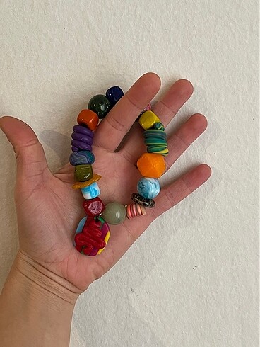 Renkli karışık boncuklu el yapımı bileklik