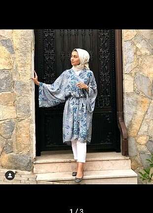 Mavi renk 38 beden çok şık kimono 