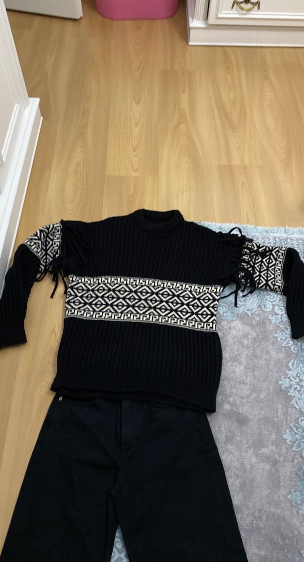 Tertemiz jeans 27 beden bol paca ve kazak - Görsel 3