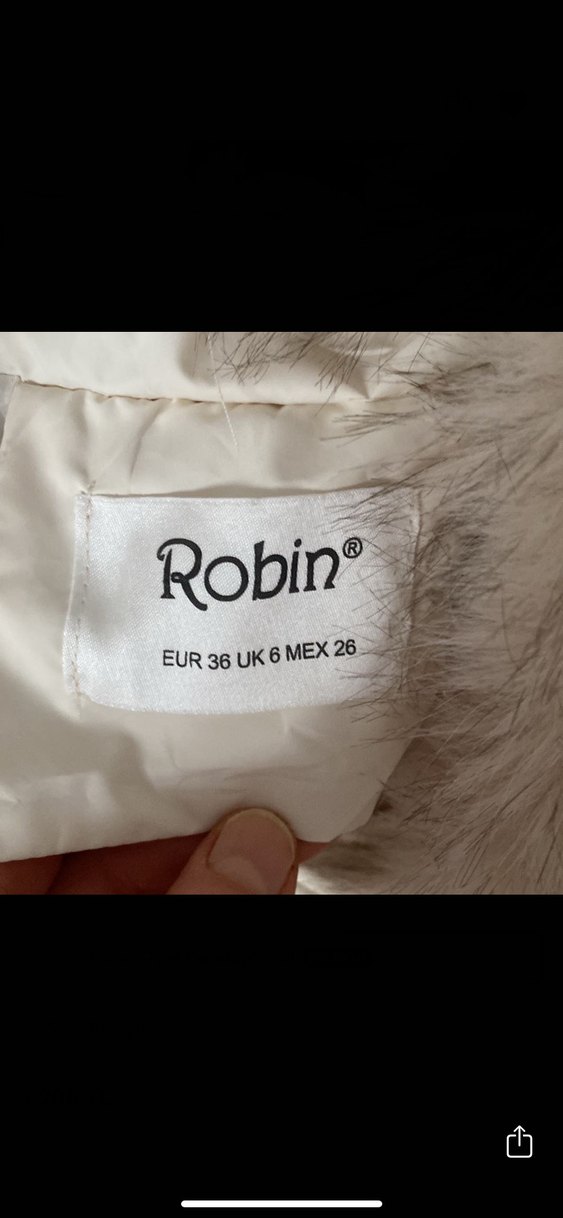 Kürklü Beyaz Kadın Kısa Kaban robin marka kullanilmadi - Görsel 2