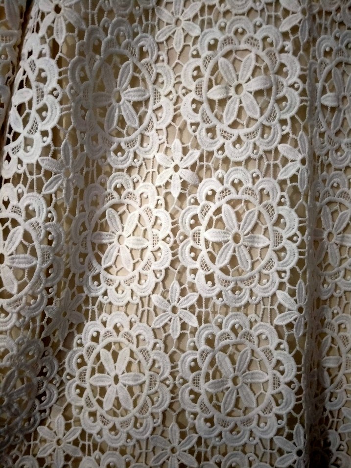 Uzun Beyaz Nakışlı Bohem Kadın Elbise - Görsel 2