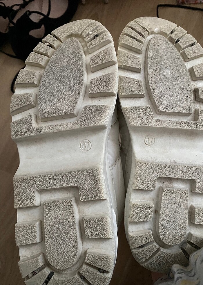 Kadın kar botu - Görsel 2