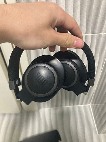 Jbl LİVE 660NC siyah - Görsel 13