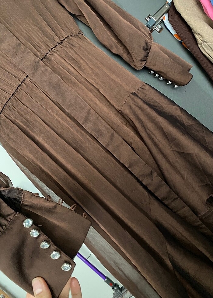 Kahverengi abiye elbise - Görsel 2