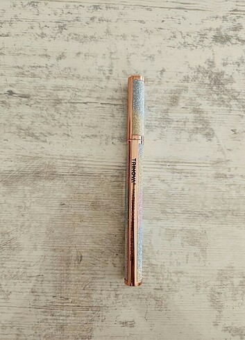  Beden Renk SUYA DAYANIKLI EYELINER