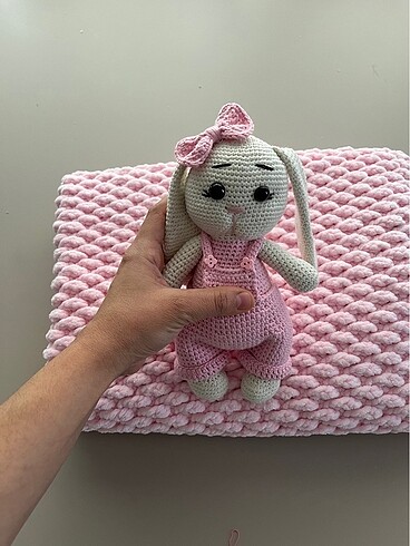  Beden Amigurumi tavşan