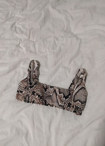 Bikini üstü