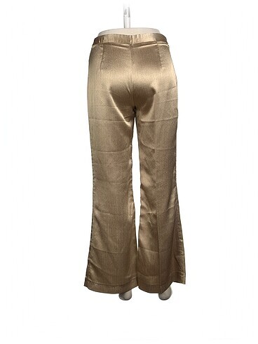 38 Beden PreLoved Kumaş Pantolon %70 İndirimli.