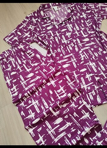 Trendyol & Milla Bayan kısa kollu pijama takimi