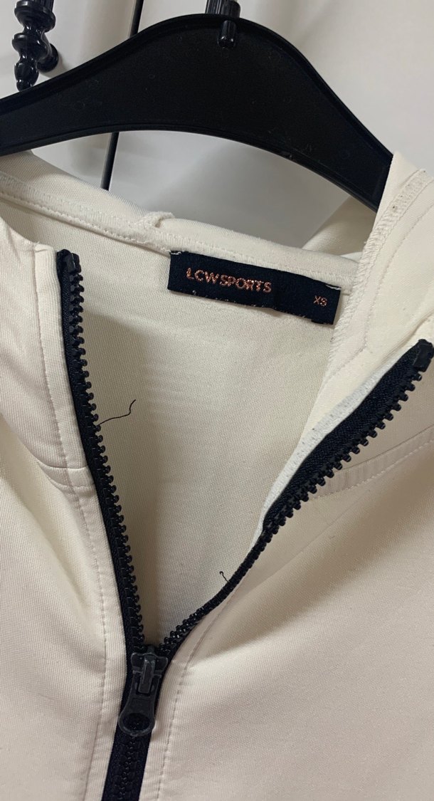 Kadın Beyaz Fermuarlı Spor Ceket - Görsel 2