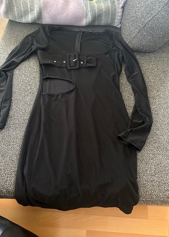 Kemer Detaylı Siyah Gotik Midi Elbise - Görsel 2