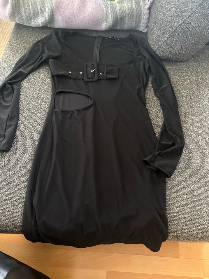 Kemer Detaylı Siyah Gotik Midi Elbise - Görsel 2