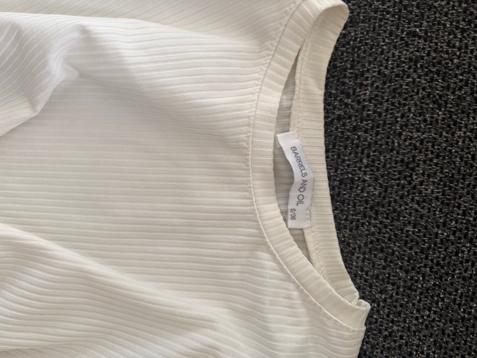 Beyaz Uzun Kollu Tişört - Görsel 3