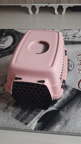 Kedi köpek taşıma kabı