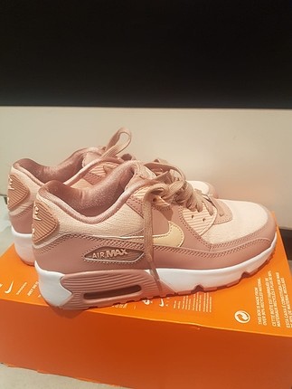 nike kadın spor ayakkabı 