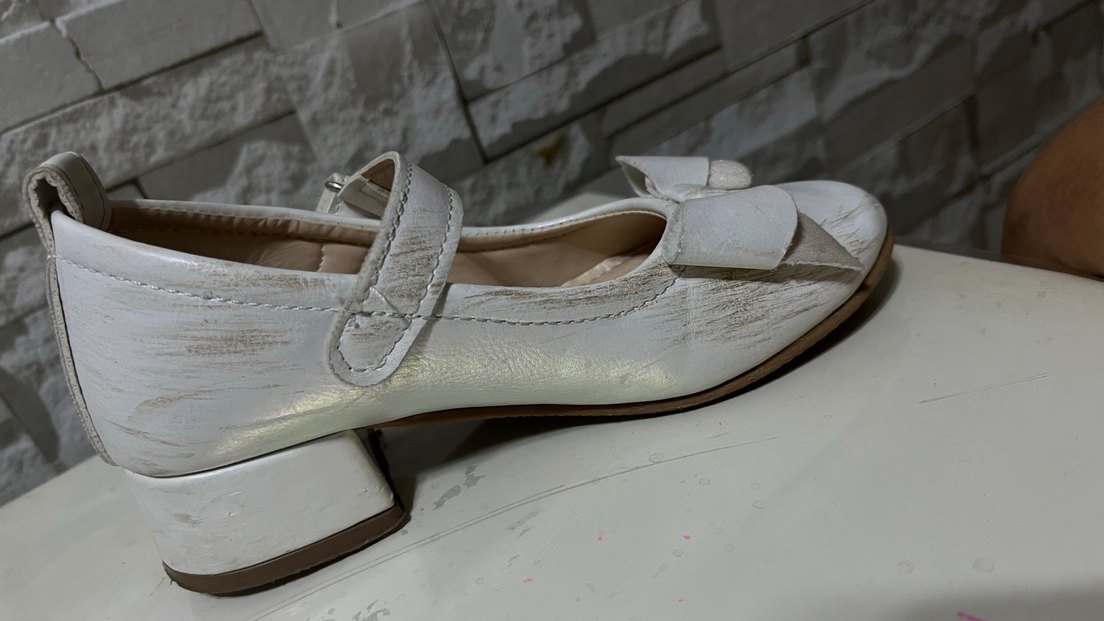 Kız Çocuk Beyaz Tokalı Babet Ayakkabı - Görsel 3