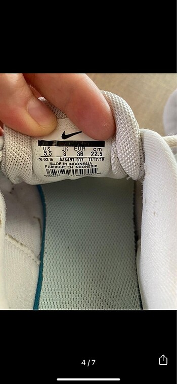 36 Beden beyaz Renk Nike orijinal spor ayakkabı