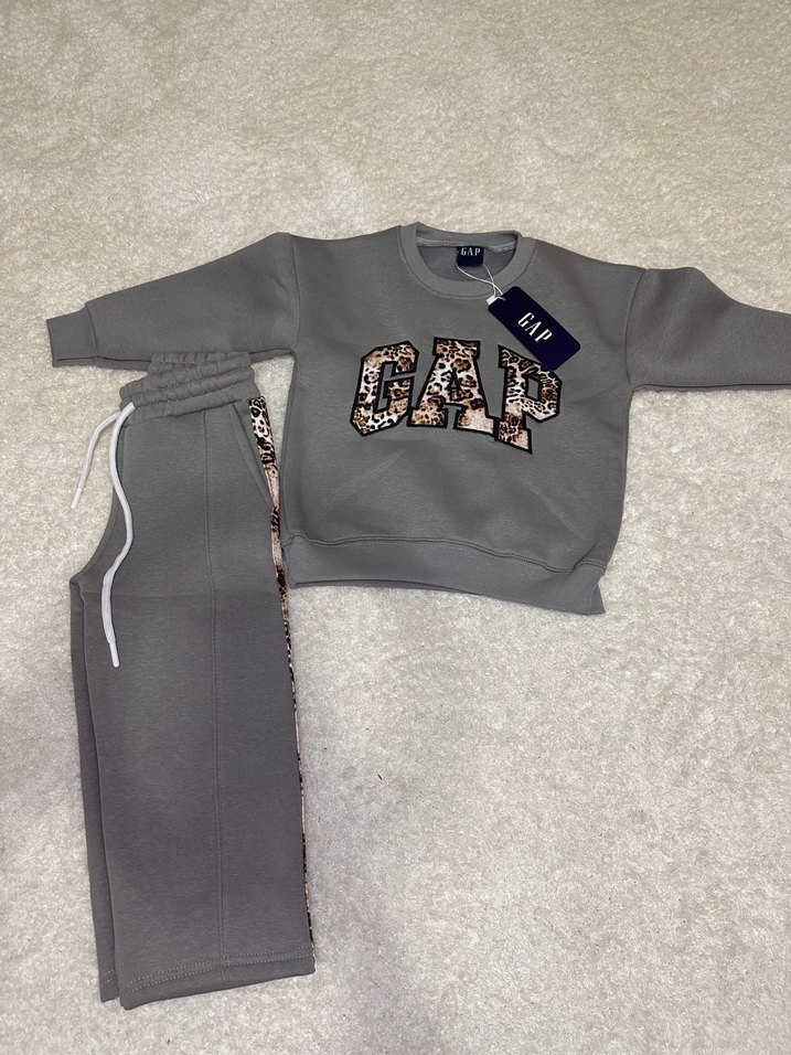 Gri GAP Baskılı kız Çocuk Eşofman Takımı - Görsel 2