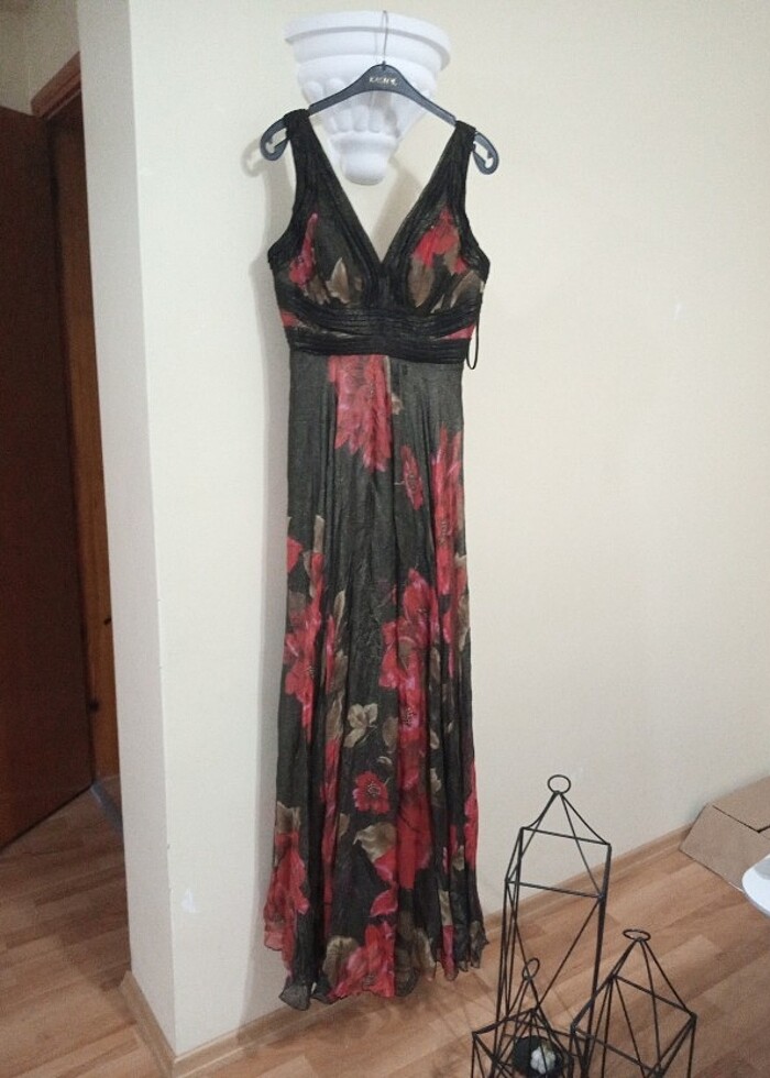 Çok şık bir abiye elbise  - Görsel 3