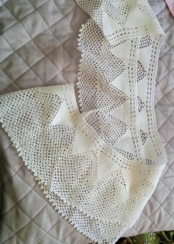 El Yapımı Bohem Dantel Örtü - Görsel 2
