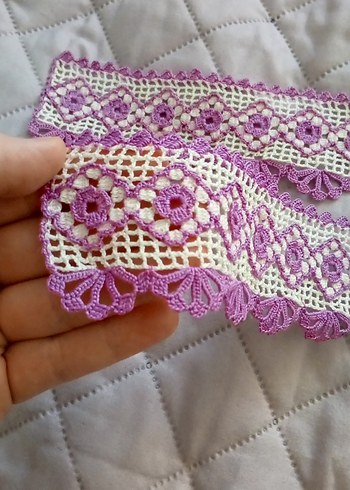 Mor İşlemeli El Yapımı Dantel Şerit - Görsel 3