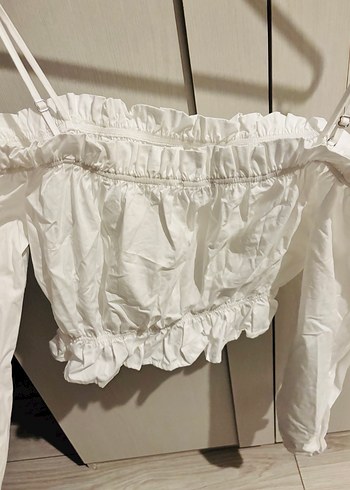 Beyaz crop Askılı Bluz - Görsel 2