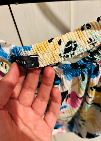 Renkli Piliseli Mini Straplez Bluz - Görsel 4