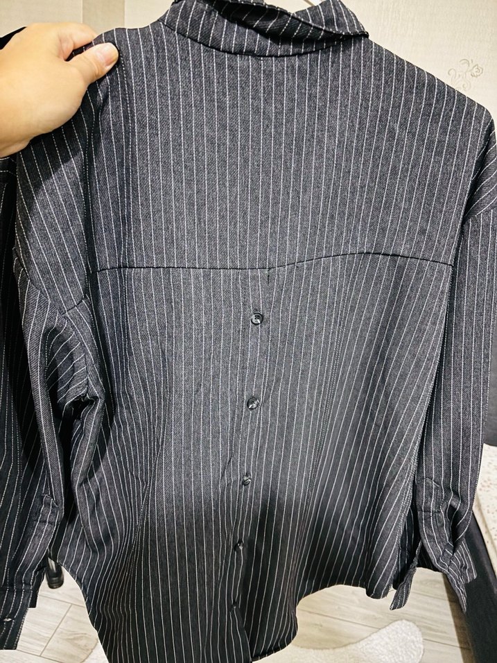 Düğmeli Çizgili Kadın Gömlek - Görsel 2