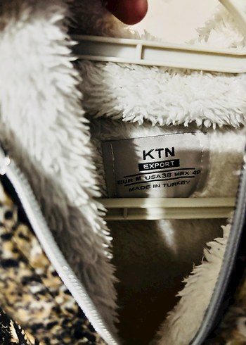 Deri Görünümlü Yılan Desenli Kadın Mont - Görsel 2