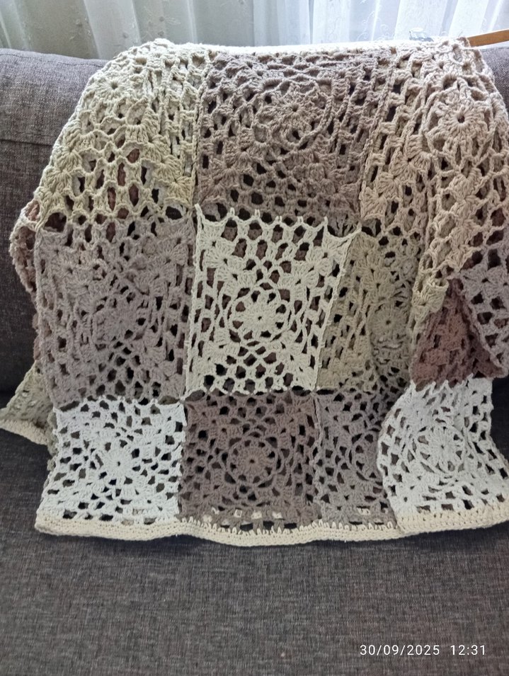 Dantel Detaylı Bohem Kadın Örgü Kazak - Görsel 3