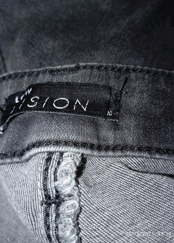 Gri Kadın Kot Pantolon - Görsel 4