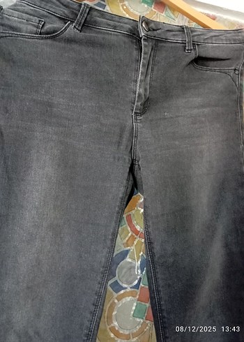 Gri Kadın Kot Pantolon - Görsel 3