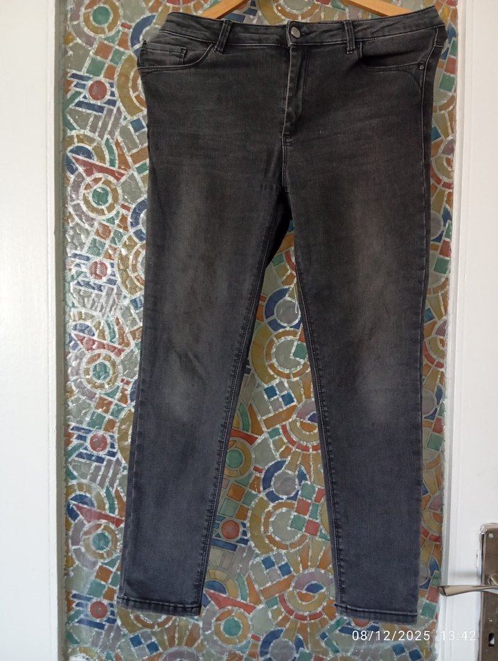 Gri  Kadın Kot Pantolon - Görsel 2